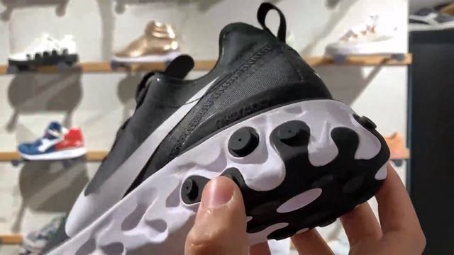 The Sneaker Unboxing: Nike React Element 55 | La scarpa dell'estate смотреть онлайн