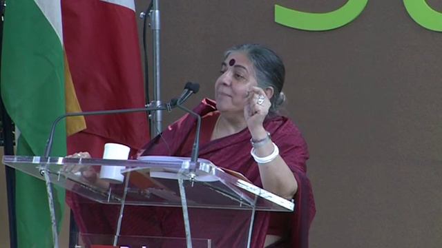 Vandana Shiva's speech at the opening of SANA 2013/discorso di Vandana Shiva a Sana 2013 смотреть онлайн