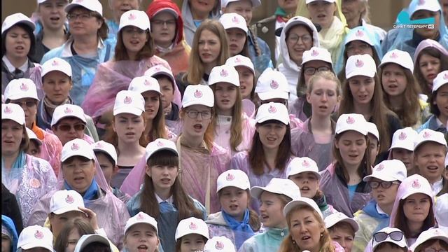 Православная молитва «Христос воскресе». Сводный хор на Дворцовой площади, 24 мая 2017 г.