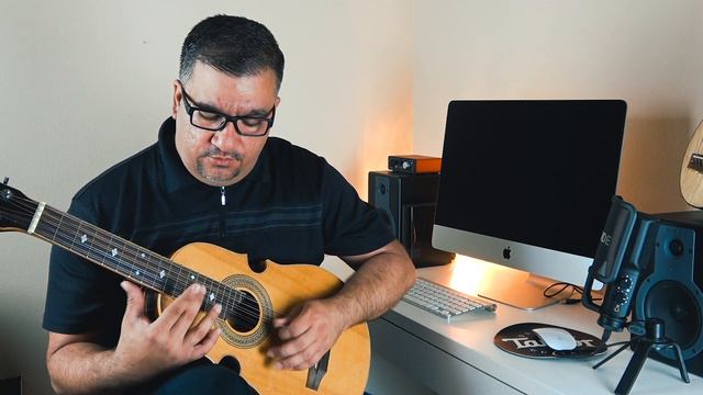 Cuatro Puerto Rico Lessons: How To Play Natural Harmonics | 4Jibaro