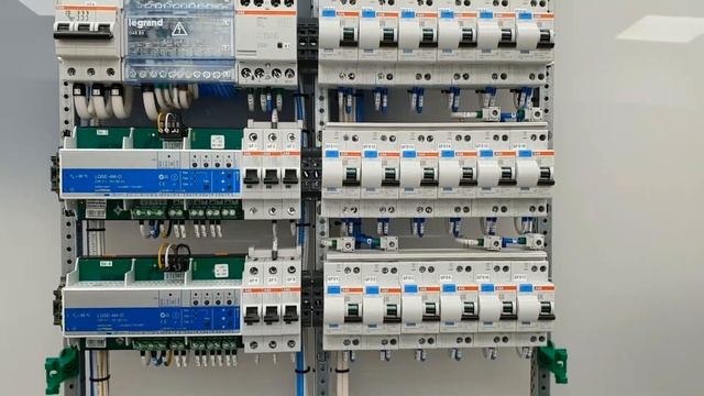 ЩР-1. Щит ABB U72 Умного дома. ИНСТАГРАМ @nelikdulatov смотреть онлайн