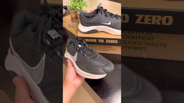 Nike legend essential 3 Nn (unboxing) смотреть онлайн