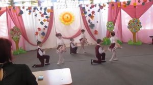 Озорная полька (подготовительная группа)