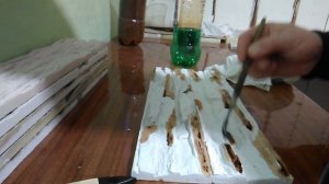 КАК покрасить гипсовую плитку КИСТЬЮ простой способ в домашних условиях дозировка названия краски