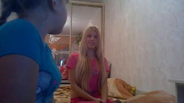 Блондинка жжёт!!!