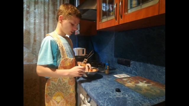 Пиван. Курица в соевом соусе