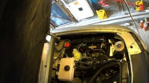 УАЗ Патриот 2015. Установка газовых упоров капота MegaPower