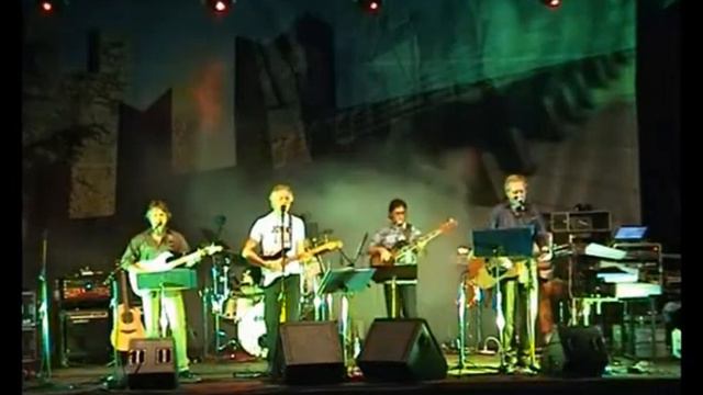 SMILE GROUP - C'E' UNA STRANA ESPRESSIONE NEI TUOI OCCHI.WMV смотреть онлайн