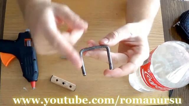 Как сделать штатив из бутылки Coca Cola своими руками / How to make a monopod with Coca Cola bottle смотреть онлайн