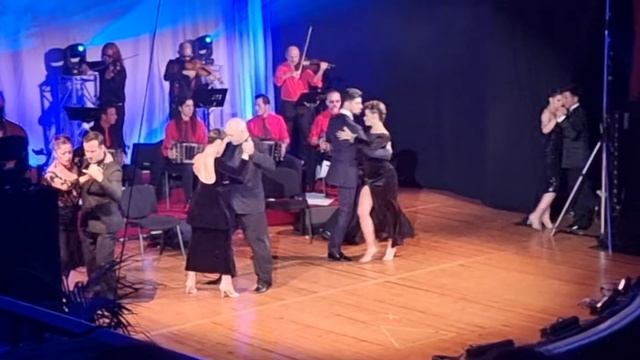 Lisbon Tango Festival 2022 – Canaro en París by La Juan D'Arienzo with all Maestros смотреть онлайн
