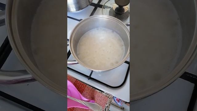 варим рисовую кашу, вкусно и полезно смотреть онлайн