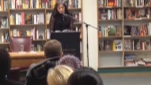 Alisa Ganieva reads from her story, "Salam, Dalgat!" смотреть онлайн