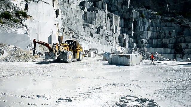Italy, Tuscany : Carrara Marble Quarries