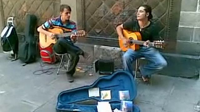 2 spanish guitar players doing their thing смотреть онлайн