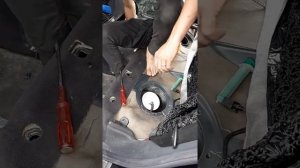 Mercedes W211 Замена или Снятие Бензонасоса / Как правильно заменить топливный насос......