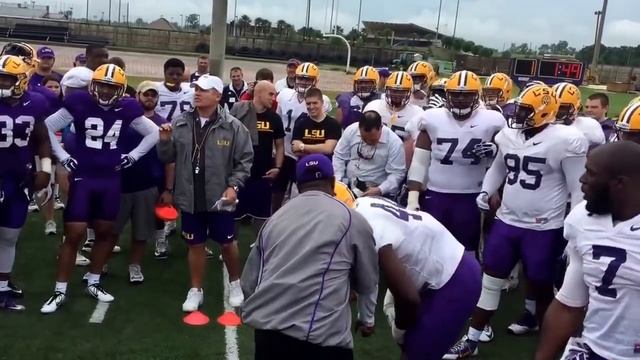 Big Cat Drill gets testy at LSU смотреть онлайн