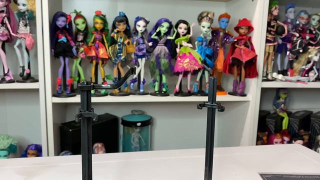 Monster High Howliday Love Edition Cleo De Nile and Deuce Gorgon Unboxing! смотреть онлайн