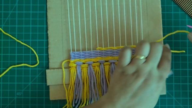 How To Make A Cardboard Loom| Cardboard Loom Weaving.