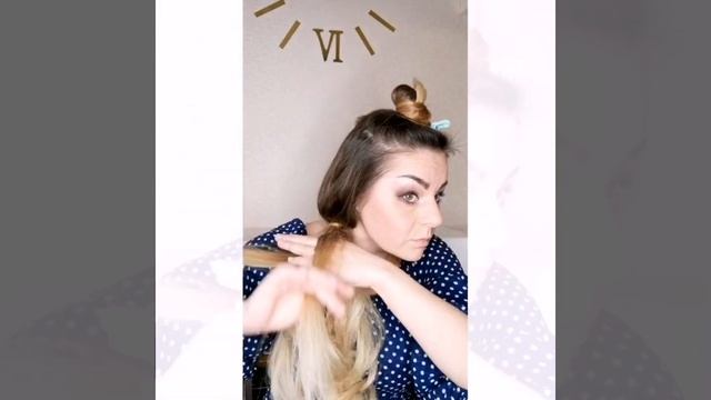 Вечерняя прическа самой себе на длинные волосы #shorts смотреть онлайн
