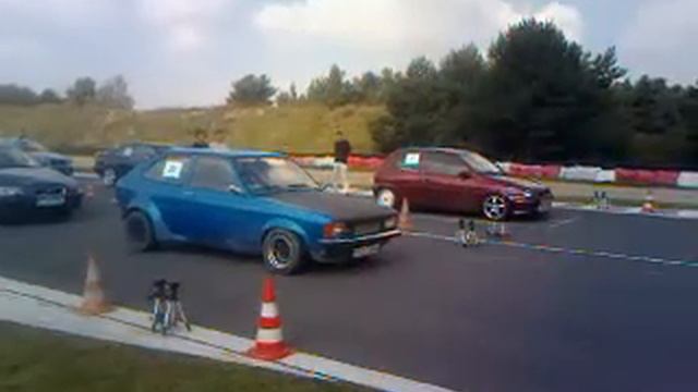 Opel Kadett C 2.0 Turbo vs. Opel Corsa B 2.0 Turbo смотреть онлайн