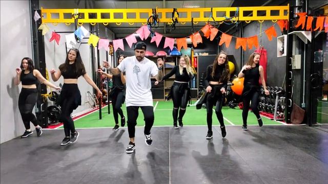 TOY A MIL - Nicky Jam l Zumba l Reggaeton l Coreografia l Cia Art Dance смотреть онлайн