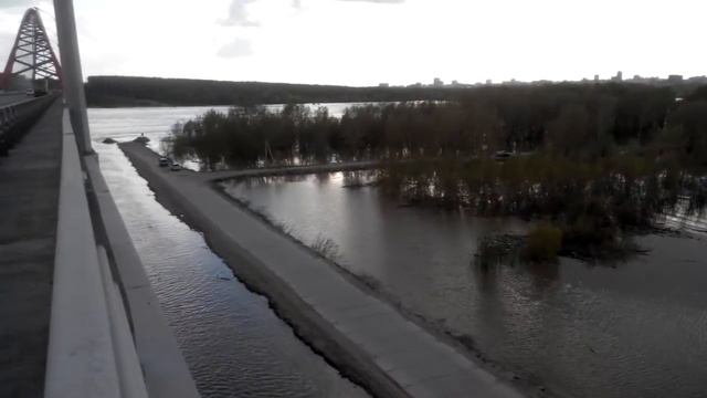 Большая вода на Оби. 10 мая 2015 г. смотреть онлайн