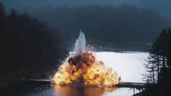 Euro & Status Quo - In The Army Now (Remix).mp4