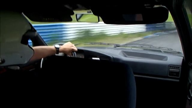 Peugeot 309 oversteer @ Ahvenisto - trackday смотреть онлайн