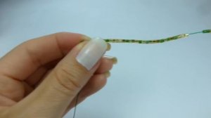 Амазонская лилия из бисера. Урок 7 - Почки / Beaded amazon lily. Lesson 7 - Buds