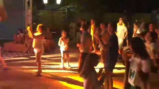 MAKE MOM PROUD | Леприконсы Хали-Гали Кавер смотреть онлайн