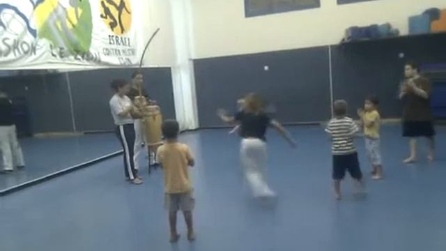 Eyal Capoeira Master 1 смотреть онлайн