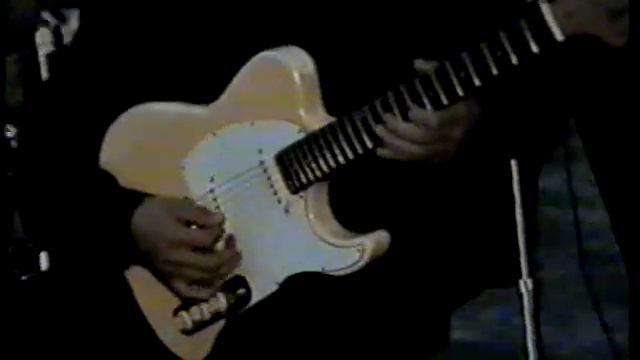 Ахмад Шарипов (гр. Садо) - Лабам бар лабонат 2000 смотреть онлайн