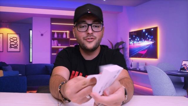 2022 LG TuneFree T90 Unboxing | DKB Media смотреть онлайн