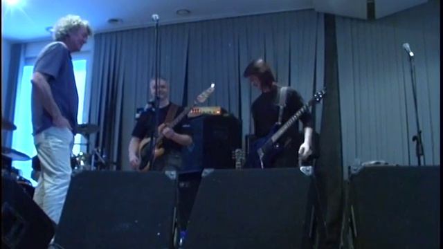 Ian Gillan & DDT, DDT Studio 02/2005