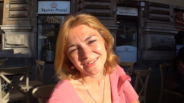 Vlog #3 ИТАЛИЯ. Авария на трассе Рим - Неаполь. Пицца в Неаполе. Замерзли на теплоходе до Сицилии. смотреть онлайн