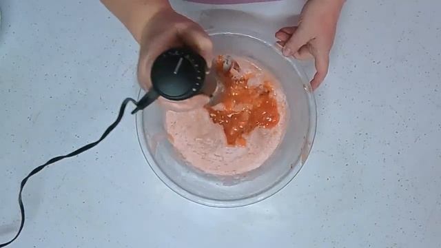 Whipping Up Happiness: Strawberry Mousse смотреть онлайн