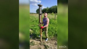 как забить столбы для забора