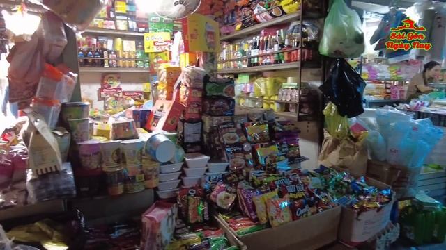 NGÔI CHỢ VUI VẺ HẠNH PHÚC NHẤT THẾ GIỚI DÙ BÁN Ế AI CŨNG TƯƠI CƯỜI NIỀM NỞ Ở SÀI GÒN NGÀY NAY смотреть онлайн