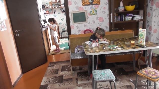 Уроки, сырный суп и НОГТИ)