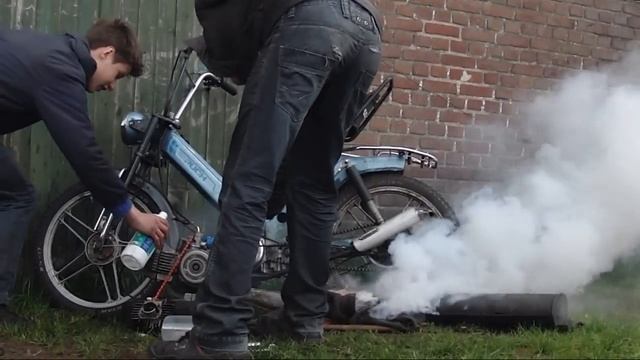 Puch 70cc Airsal vastloper\ puch blown engine смотреть онлайн