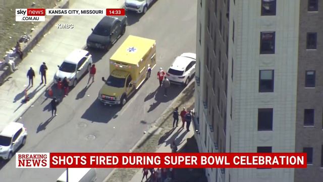 Gunshots fired at Superbowl Parade in Kansas City смотреть онлайн