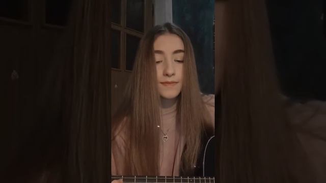 КОСМОНАВТОВ НЕТ - МЯТОЙ кавер на гитаре | ты пахнешь мятой футболочки помяты смотреть онлайн