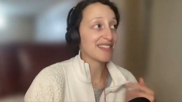 The History of Fanfiction + Tanya reads Six of Crows | Fangirl Feels #10 смотреть онлайн