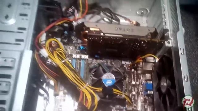 Zotac GTX 970 Assemblaggio e Benchmark con i7 3770 смотреть онлайн