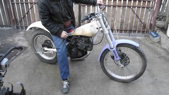 Заводим мотоцикл YAMAHA TY250S смотреть онлайн
