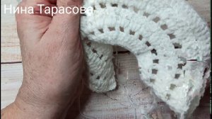 Как связать платье на куклу крючком.