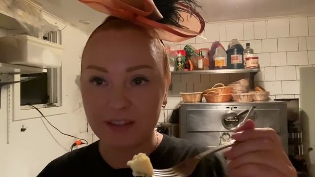 НАШЛА НОВЫЙ ВИД ГРИБА / НЕУЖЕЛИ МАЦУТАКЕ / СЕЗОННАЯ РАБОТА ПОДОШЛА К КОНЦУ #лесныегрибы #сборгрибо смотреть онлайн