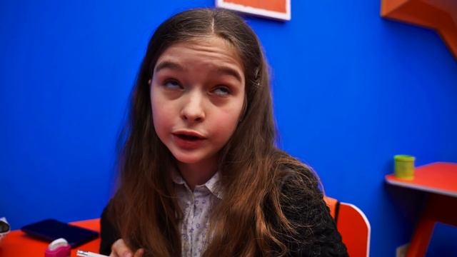 КОМУ УЧИЛКА ПОДАРИТ IPHONE 11 PRO MAX??? смотреть онлайн