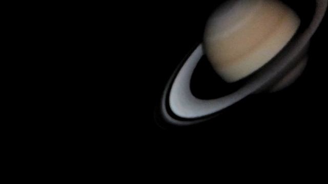 Saturn through a 16 inch dobsonian telescope 7/22/16! смотреть онлайн