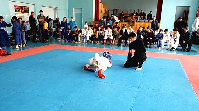 Самедов Бадирхан. Финал. Первенство РД по Боевому Джиу-джитсу 7.10.2018